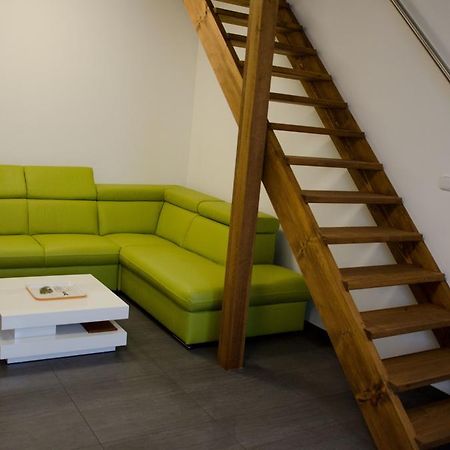 Apartment Lidicka Slavkov, 4 Person 슬래코브유브루나 외부 사진